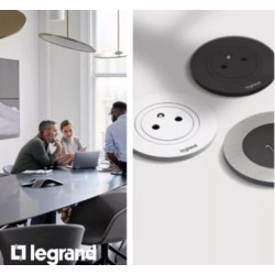 Legrand Incara - Disq 60 équipée d'1 prise 2P+T Surface avec cordon de 2m équipé d'une fiche 2P+T - blanc Ø60mm - Réf : 654720