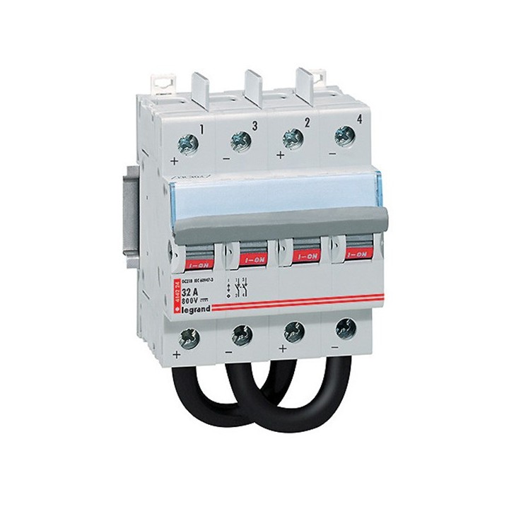 Legrand - Interrupteur-sectionneur à manette courant continu 800V pour photovoltaïque - 63A - 4 modules - Réf : 414226