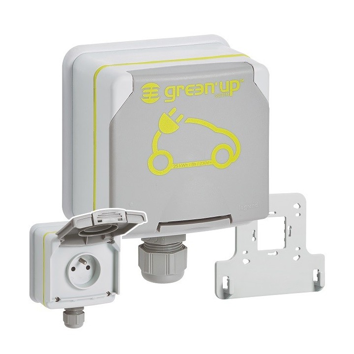 Legrand - Prise saillie étanche Green'Up access pour véhicule électrique 16A 230V - Réf : 090471