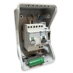 Legrand - Kit recharge pour véhicule électrique + Compteur énergie 45A + Prise Green'up encastrée - Réf : 069885L-02-Précablé