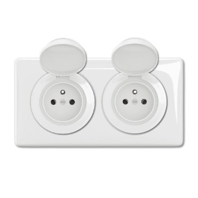 Legrand - Prise de courant double avec enjoliveur à volet et plaque étanche IP44 - Blanc - Réf : CP2702-P