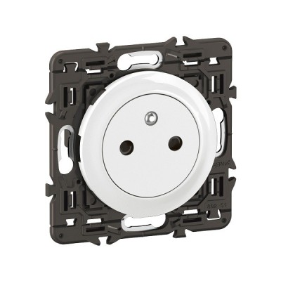 Legrand Céliane - Prise de courant avec terre Surface Confort - Blanc avec support - à équiper d'une plaque - Réf : CM0111A-SP