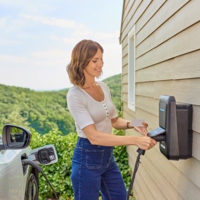 Hager - Borne de charge Hager witty one 11 kW avec prise de charge de type 2 - Noir - Réf : XVR111S