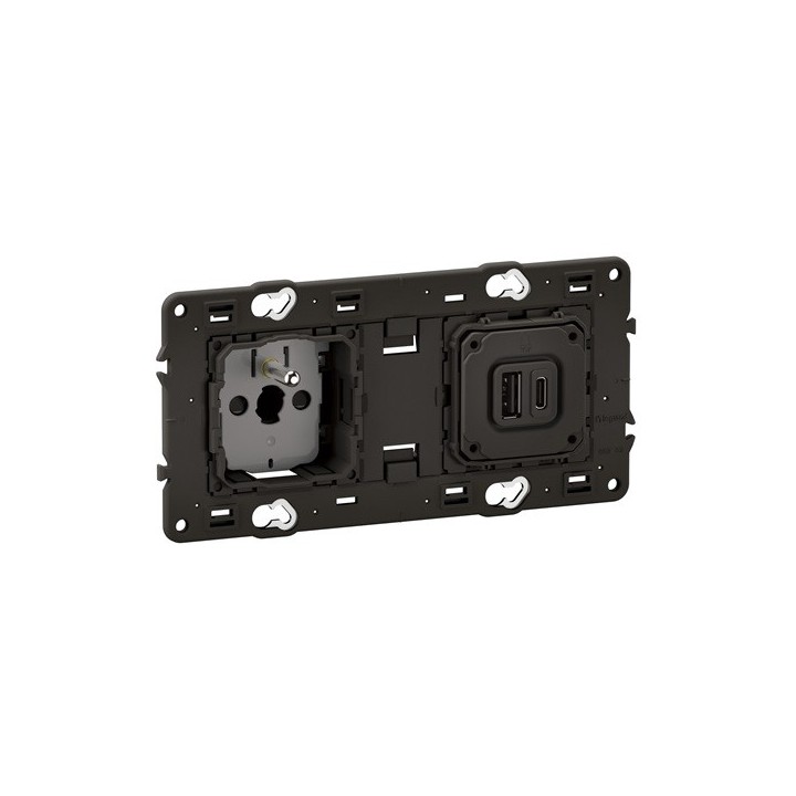 Legrand Céliane - Prise double 2P+T Surface Confort + 2 USB Type-A + Type-C précâblée - 20W Power Delivery - Réf : CM0143