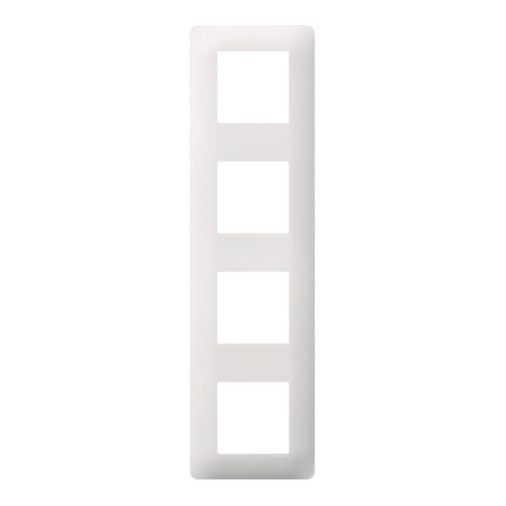 Hager Essensya - Plaque 4 postes Essensya Pure - Réf : WE404