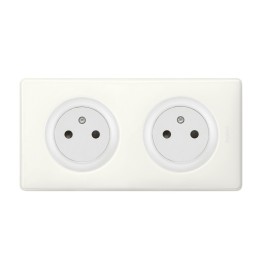 Legrand Céliane - Prise 2x2P+T Surface précablé - Ensemble Blanc complet - Réf : FF005