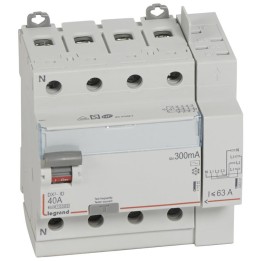 Legrand - Inter diff DX³-ID - vis/auto - 4P - 400V~ - 40A - type AC- 300mA -départ haut- 5M - Réf : 411654