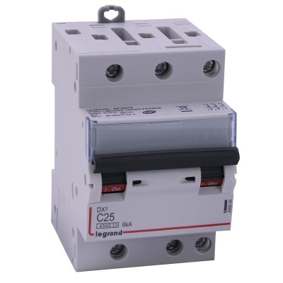 Legrand - Disjoncteur DX³ 4500 - vis/vis - 3P - 400 V~ - 25A - 6kA - courbe C - 1 module - Réf : 406894