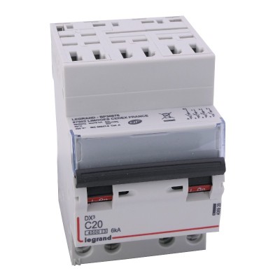 Legrand - Disjoncteur DX³ 4500 - auto/vis - 4P - 400 V~ - 20A - 6kA - courbe C - 3 modules - Réf : 406920