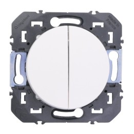 Legrand - Poussoir double dooxie 6A 250V~ finition blanc - Réf : 600008