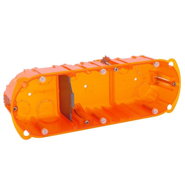Legrand - Boîte multimatériaux Batibox - 3 postes - 6/8 mod - vert/horiz - prof. 50 - Réf : 080123