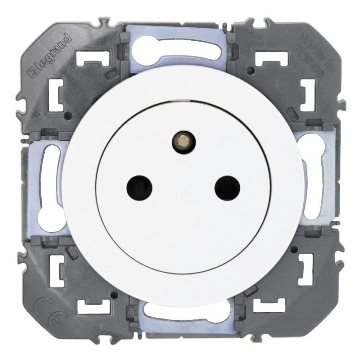 Legrand - Prise de courant 2P+T Surface dooxie 16A finition blanc - Réf : 095215