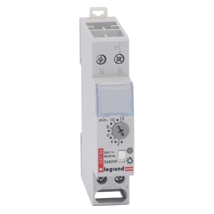 Legrand - Minuterie multifonction 230 V~ - 50/60 Hz - sortie 16 A 250 V~ - Réf : 004704
