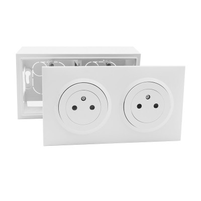 Legrand - Kit double prise de courant 2P+T Surface dooxie 16A précâblées livrée avec cadre saillie finition blanc - Réf : 300403
