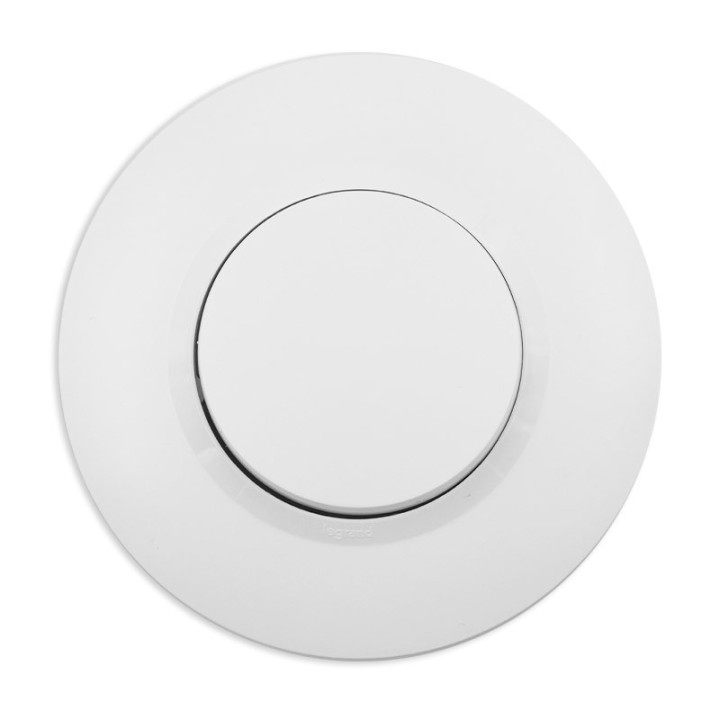 Legrand - Poussoir dooxie 6A 250V~ livré avec plaque ronde blanche et griffes - Réf : 09505