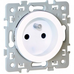 Eur'ohm Square - Prise de courant 2P+T blanc - Réf : 60260