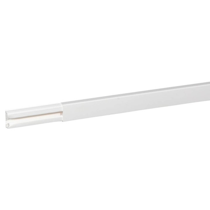 Legrand - Carton de 80 mètres - 40 Moulures DLPlus 32x12,5mm 1 compartiment longueur 2,1m - blanc - Réf : 030015-80M