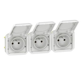 Legrand - Triple prise de courant précâblée 3x2P+T horizontale étanche Plexo 16A 250V IP55 3 postes blanc - Réf : 069644L