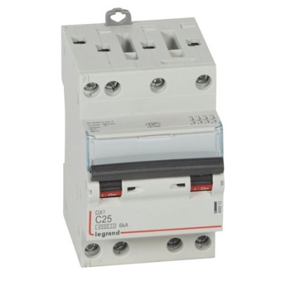 Legrand - Disjoncteur DX³4500 6kA arrivée haute sortie basse borne à vis - tétra 25A courbe C - 3 modules - Réf : 406912
