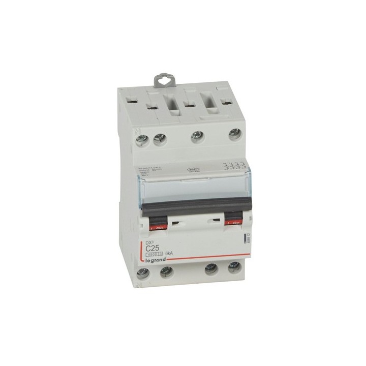 Legrand - Disjoncteur DX³4500 6kA arrivée haute sortie basse borne à vis - tétra 25A courbe C - 3 modules - Réf : 406912