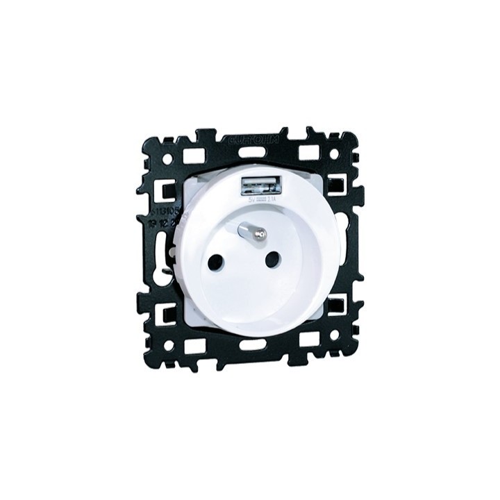 Eur'ohm Square - Prise 2P+T + Prise USB Type A Blanche - Réf : 60256