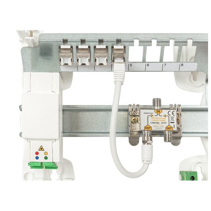 Omelcom - Cordon RJ45-F - 20cm + Raccord F-F - Réf : MO314