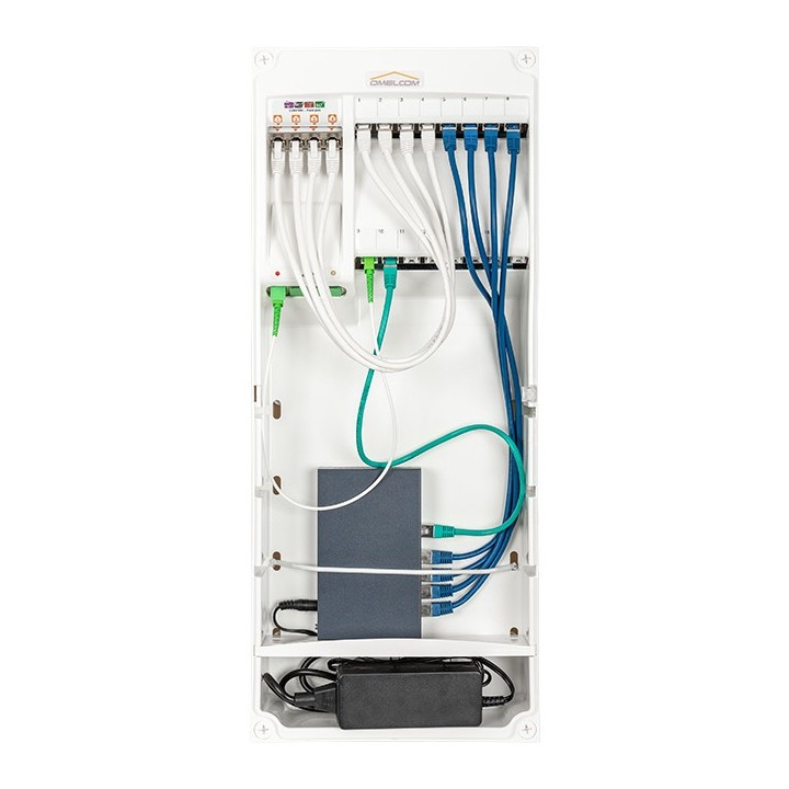 Omelcom - Coffret Box@Home Connect 4FO - Grade 3TV - 8 RJ45 + Switch POE - Réf : GO086