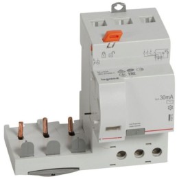 Legrand - Bloc différentiel adaptable à vis DX³ pour disjoncteur 1 module par pôle - 3P 400V~ 63A - Type AC 30mA - Réf : 410472