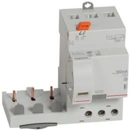 Legrand - Bloc différentiel adaptable à vis DX³ pour disjoncteur 1 module par pôle - 3P 400V~ 40A - Type AC 300mA - Réf : 410474