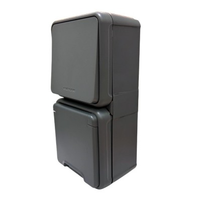 Eur'ohm Oxxo - Va-et-vient + Prise 2P+T anthracite - 16A IP44 - Vertical - Réf : 60837