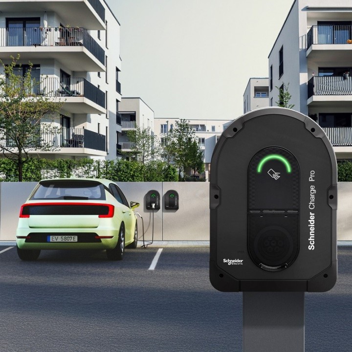 Schneider Charge Pro - Borne de recharge paramétrable jusqu'à 22KW 1P/3P T2S - 4G - Réf : EVB4S22N40MG