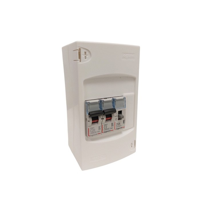 Legrand - Coffret chauffe-eau électrique équipé et précâblé - 1 rangée 4 modules - Réf : LEG001344-précablé