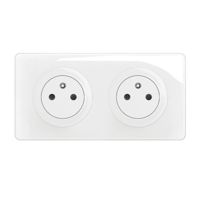 Legrand Céliane - Double prise de courant standard - Livrée complète - 16A 250V 2P+T - Blanc - Réf : CM0111-P2