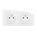 Legrand Céliane - Double prise de courant standard - Livrée complète - 16A 250V 2P+T - Blanc - Réf : CM0111-P2