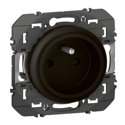 Legrand - Prise de courant easyréno 2P+T faible profondeur dooxie 16A finition noir mat - Réf : 600528